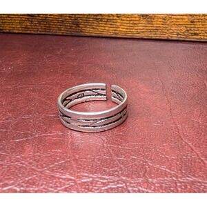 Size 5.5 Simple Three Band Sterling Silver 925 Ring - Free Size